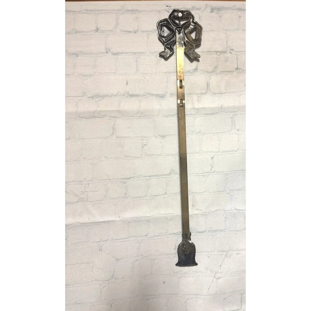 Vintage Brass Bow Triple Plate Holder Wall Mount Tassel Hollywood Regency Gold